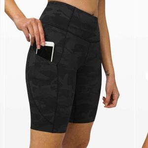 Lululemon Fast and Free 10” short